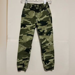 Wonder Nation size 7-8 Boys Camo Joggers